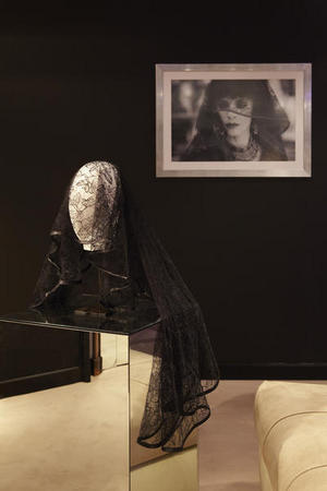 La foto fija de Blancanieves en la Galería Loewe